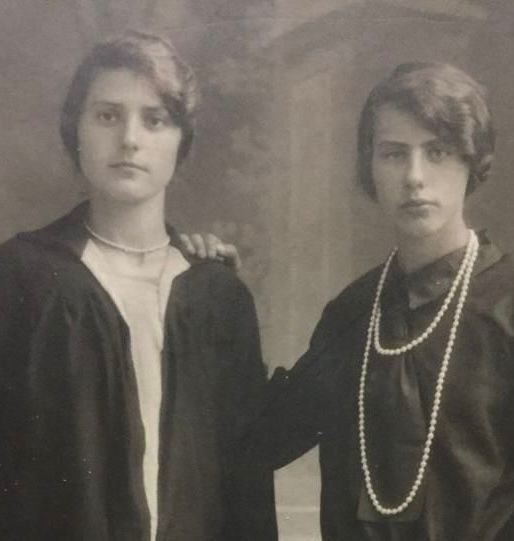 Foto uit het verhaal: Jacomina de Putter-Zegers en het mysterieuze kettinkje